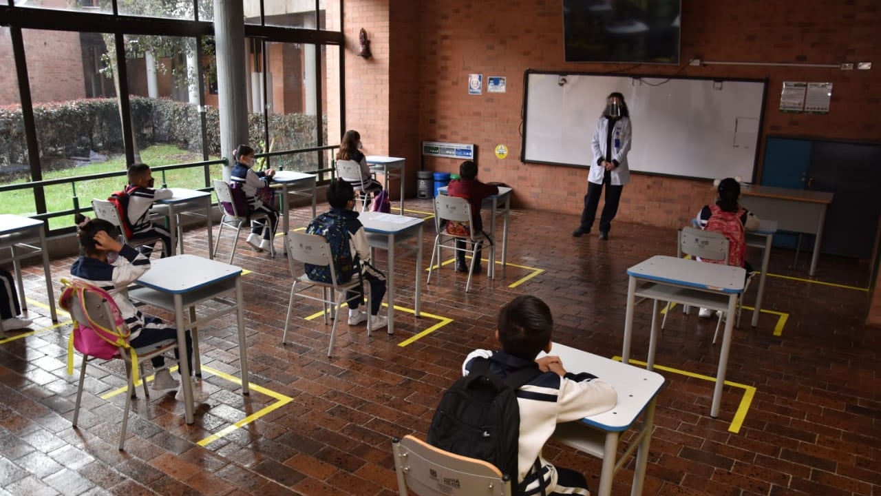 Regreso a clases con alternancia colegio distrital Bellavista
Foto Alexandra Ruiz / Semana