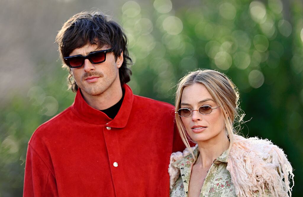 Jacob Elordi y Margot Robbie