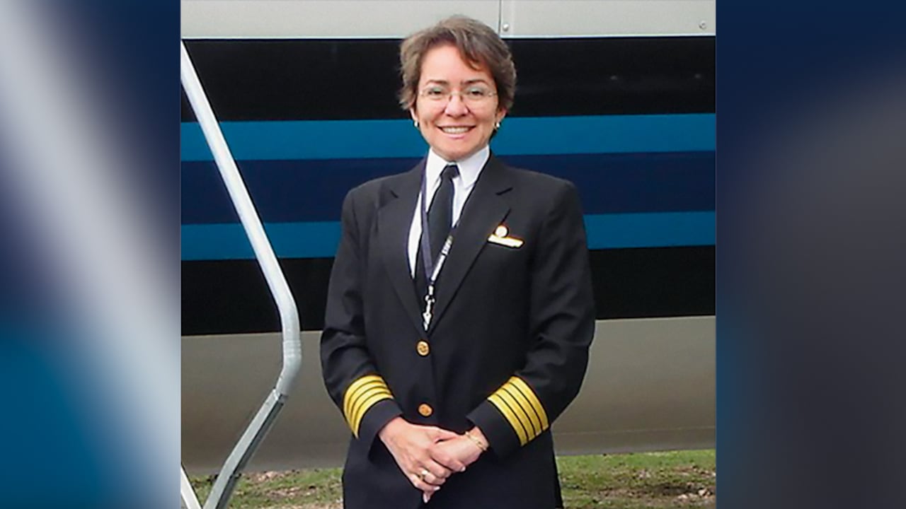 A la capitana Ospina le gustaría ver al secuestrador del avión. Le plantearía varias preguntas, entre ellas, por qué puso en riesgo su propia vida.