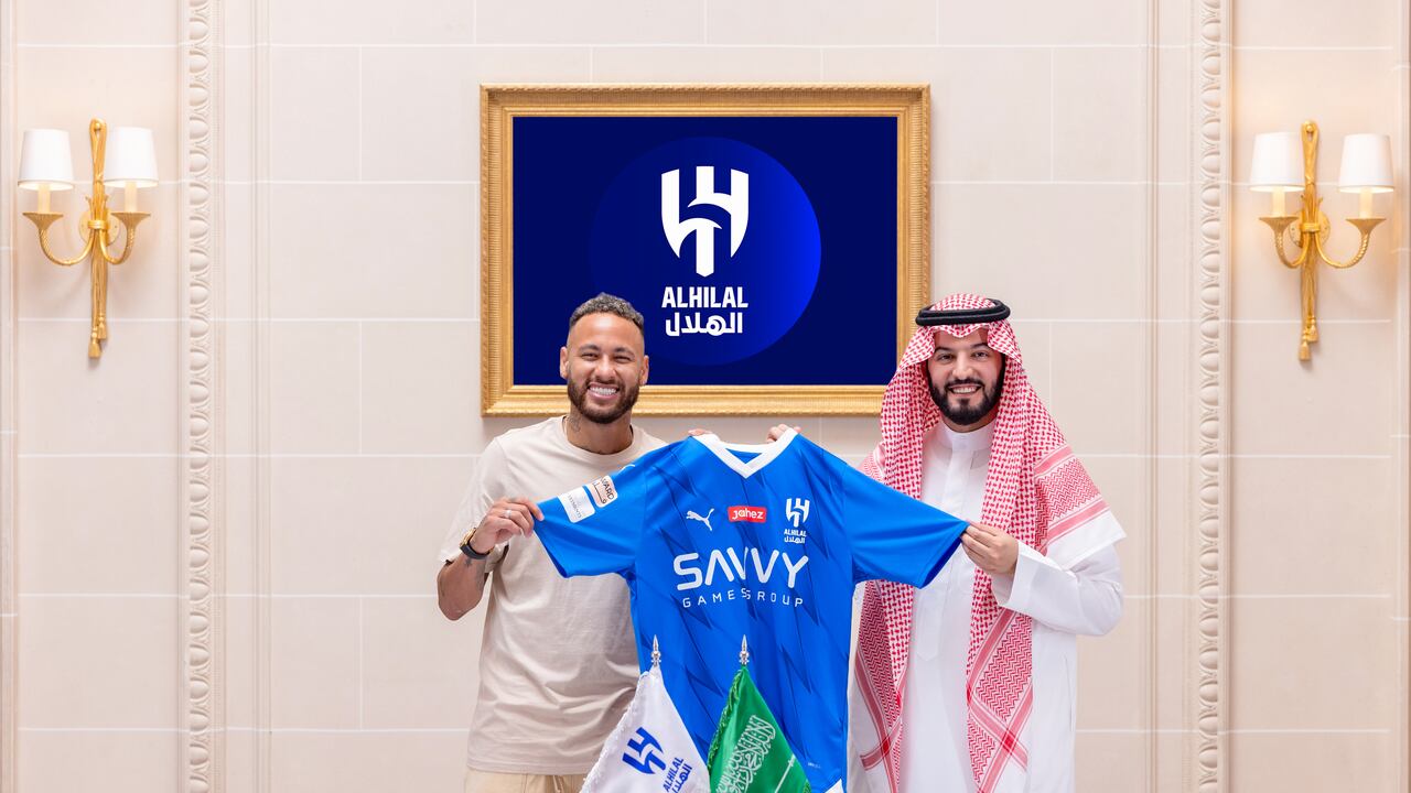 Neymar en su presentación con el Al Hilal.