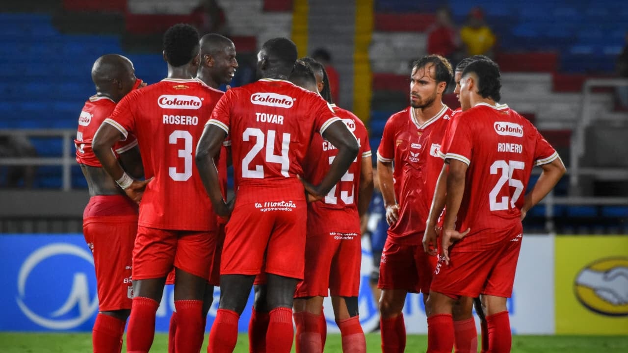 Momentos del partido de la fecha 6 del Grupo A de la Copa Sudamericana 2026, entre América de Cali y Macará.