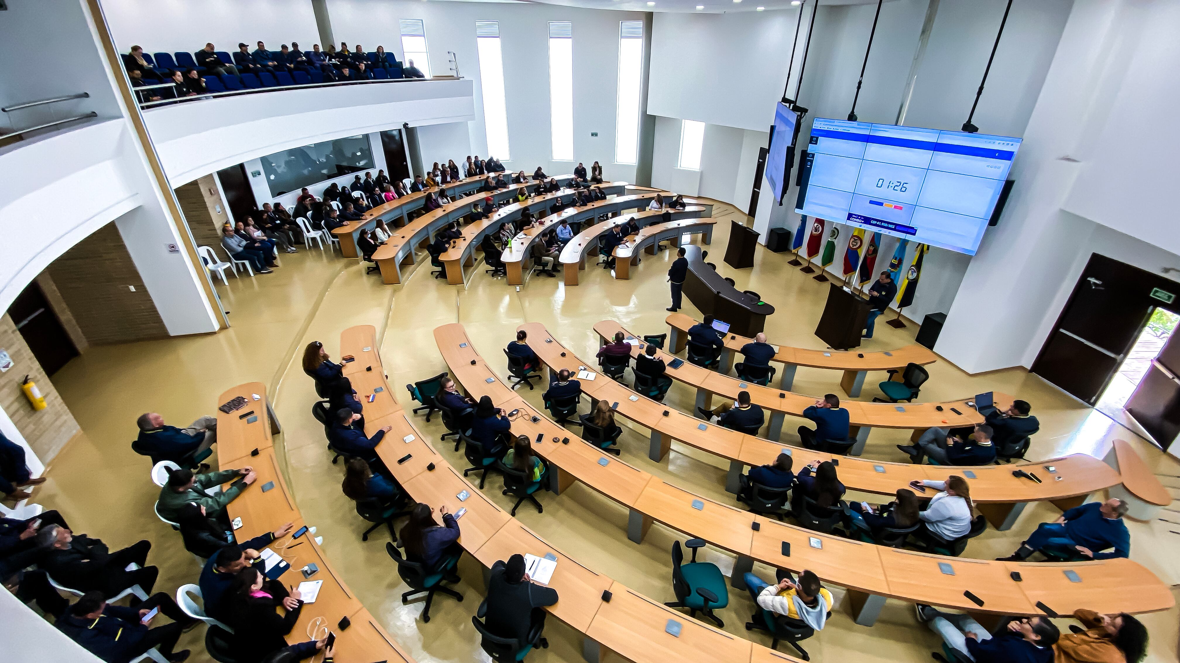 La Universidad Militar Nueva Granada ofrece más de 25 programas acreditados con alta calidad.