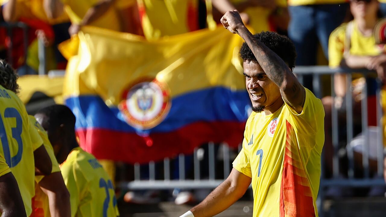 EAST HARTFORD, CT - JUNE 15: Luis Diaz #7 of Colombia raises his fist after scoring against Bolivia during the first half of their international friendly match at Pratt & Whitney Stadium on June 15, 2024 in Hartford, Connecticut.(Photo By Winslow Townson/Getty Images)