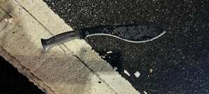 El alcalde de Nueva York, Eric Adams, tras confirmar el hecho sucedido pasada la medianoche, señaló que los policías heridos “afortunadamente, están en condición estable y su atacante está bajo custodia”.