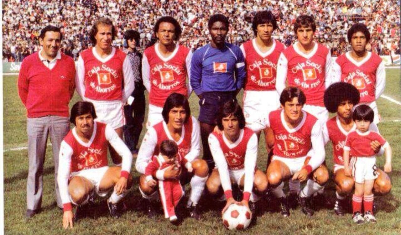 Miguel Escobar acabó su carrera como jugador en Independiente Santa Fe.