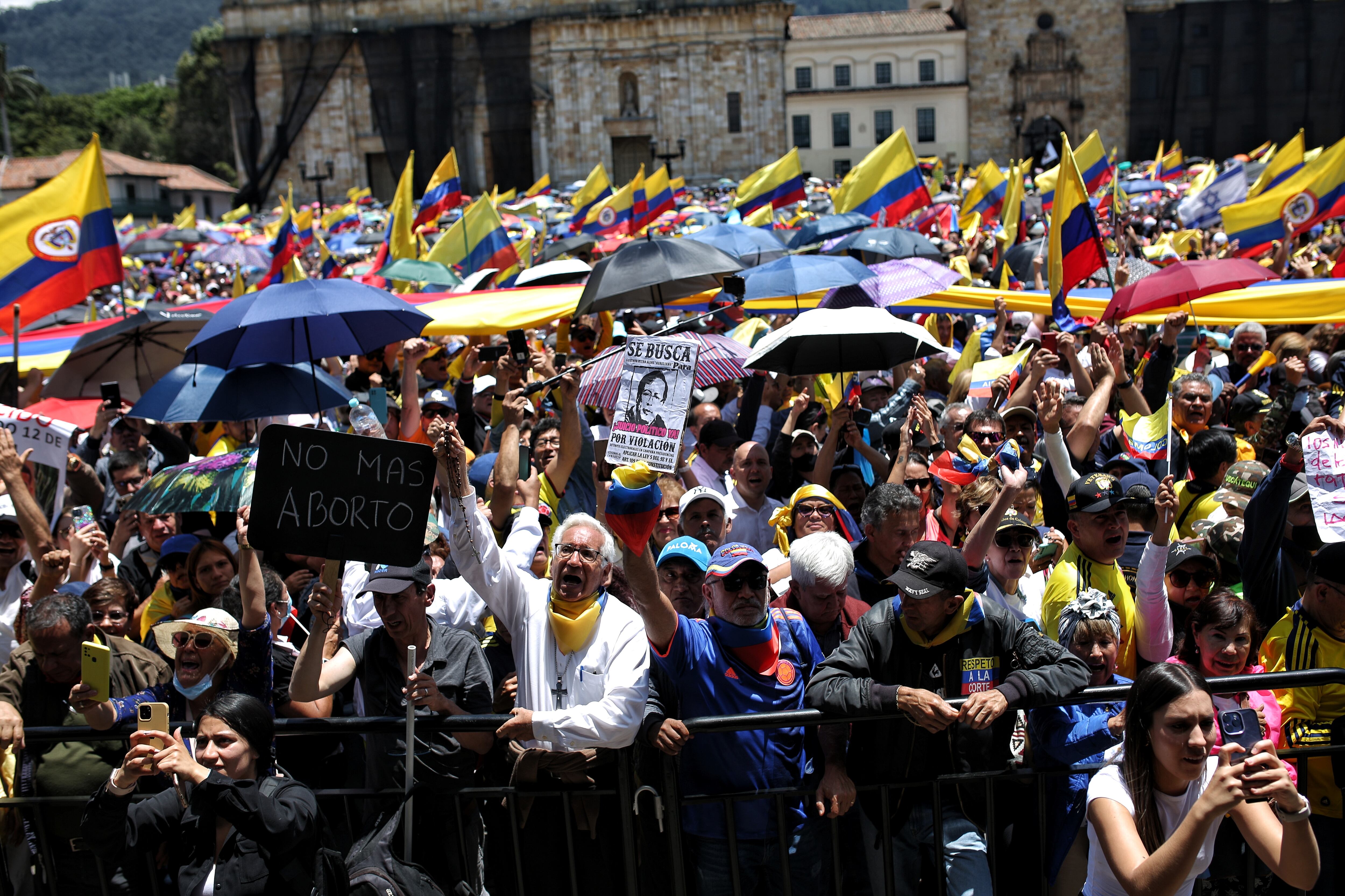 Marcha de la mayoría en contra del Gobierno del Presidente Gustavo Petro