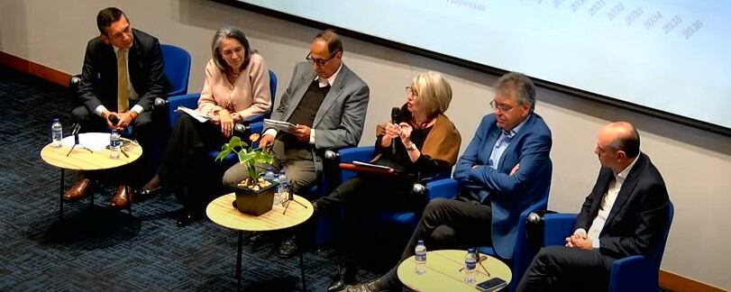 Panel Panorama fiscal, en la Universidad Externado de Colombia