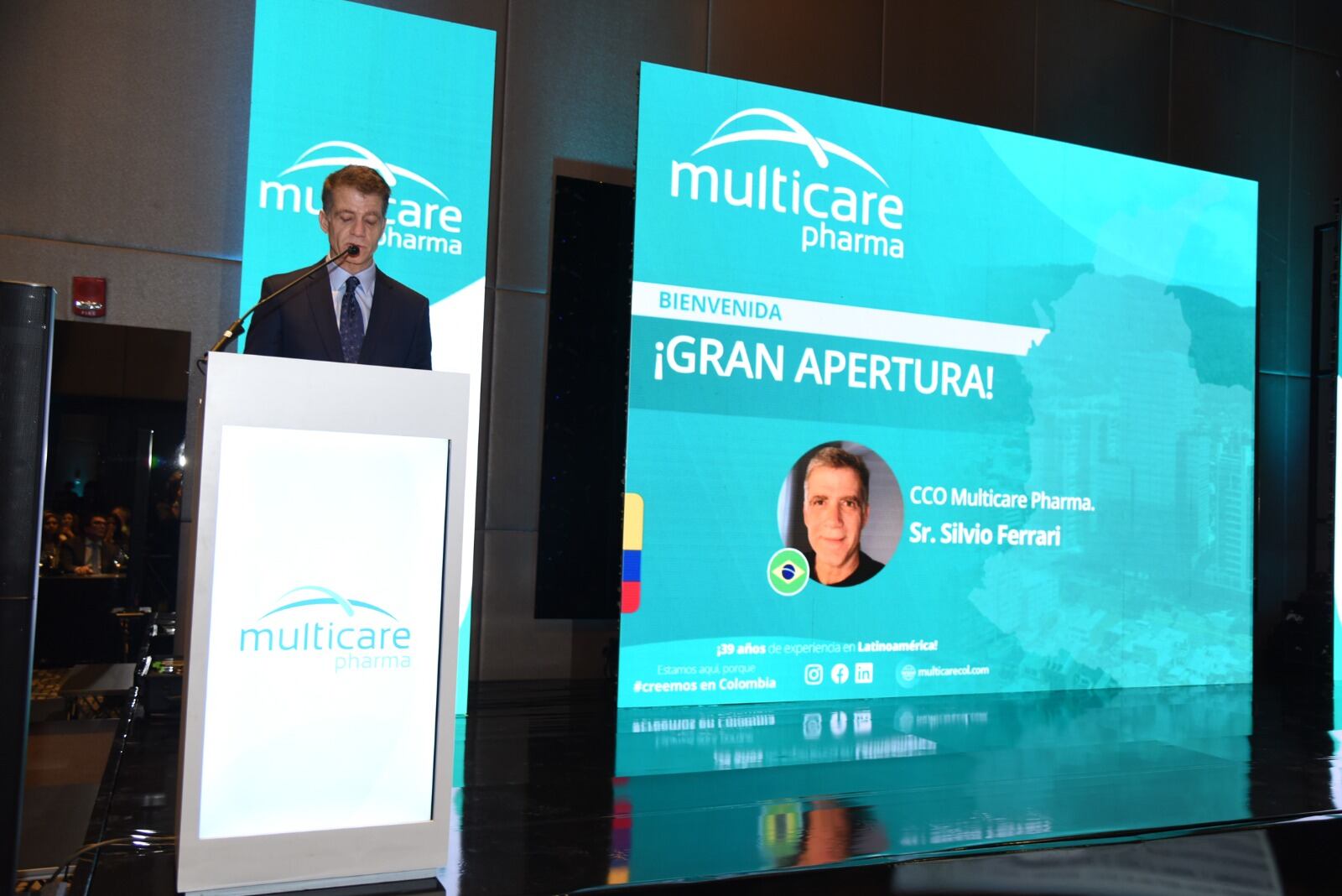 Multicare Pharma tiene más de 39 años de experiencia en el mercado brasilero y americano. Hace poco tomó la decisión de expandirse por toda América Latina, iniciando operaciones en Colombia, y seguirá luego por México, Argentina, Chile, Perú, Ecuador, Panamá y Centroamérica, con una inversión que supera los 40 millones de dólares.