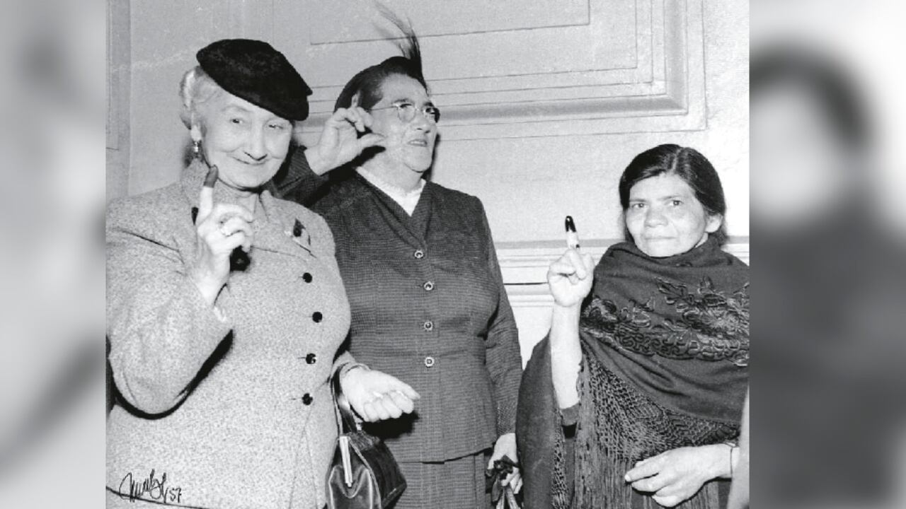 Primera votación femenina (1957). Manuel H. Rodríguez C.