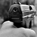 Los homicidios de las parejas se cometen con mayor frecuencia con armas de fuego.