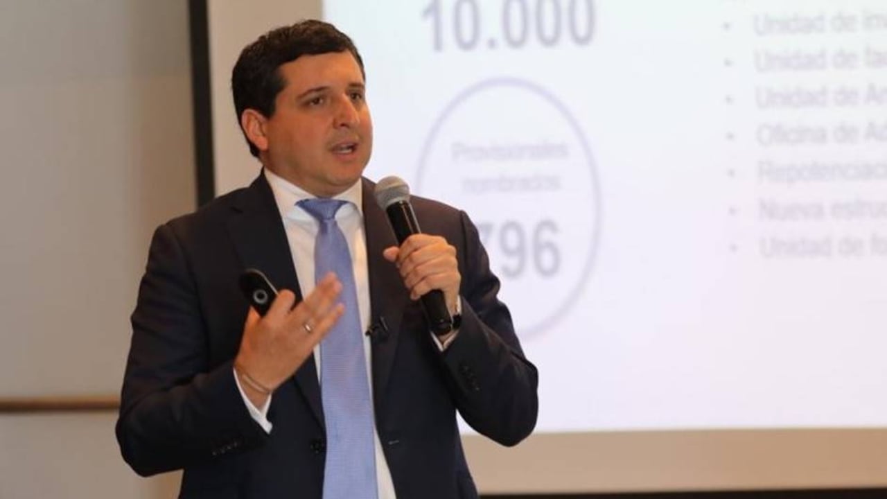 José Andrés Romero, director de la Dian,