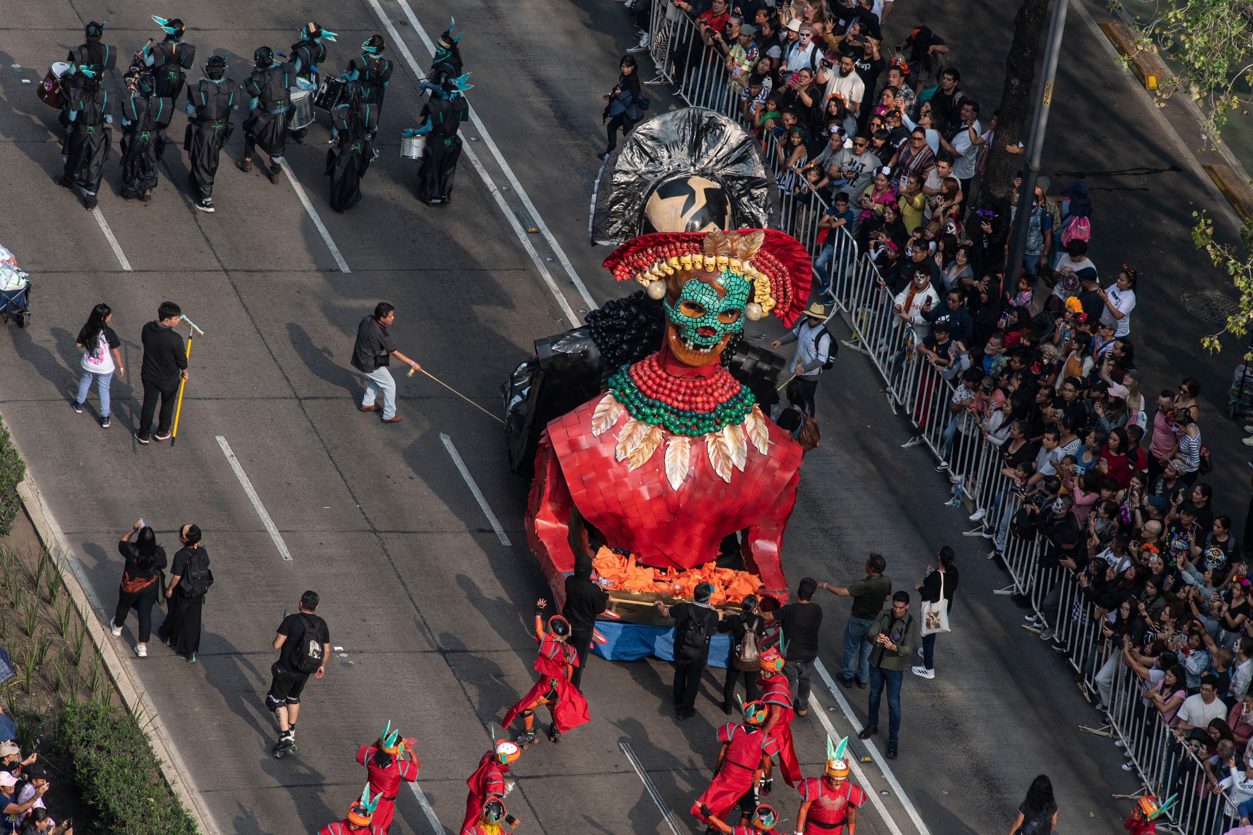 El evento reafirmó el legado del Día de Muertos, recordando que la muerte es parte de la vida.