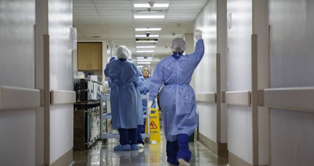 La reforma a la salud busca mejorar la autonomía de los médicos dentro del sistema. 