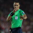 WIlmar Roldán fue elegido por la Conmebol para impartir justicia en La Bombonera.