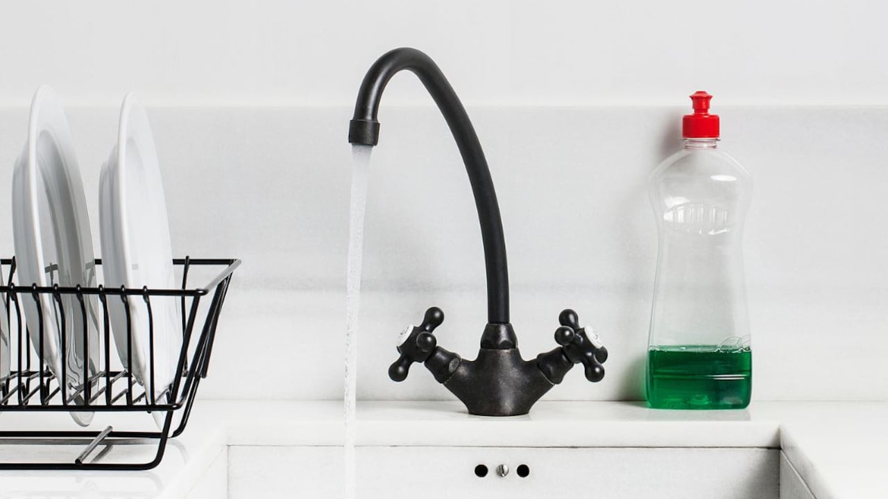 Ingrediente para brillar el lavaplatos.