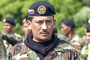 El crimen de Eudaldo Salgado había sido un pacto entre Salvador Arana Sus y el temido líder paramilitar Rodrigo Antonio Mercado Pelufo, alias “Cadena”, comandante del "Bloque Héroes de los Montes de María". Desapareció en el año 2005