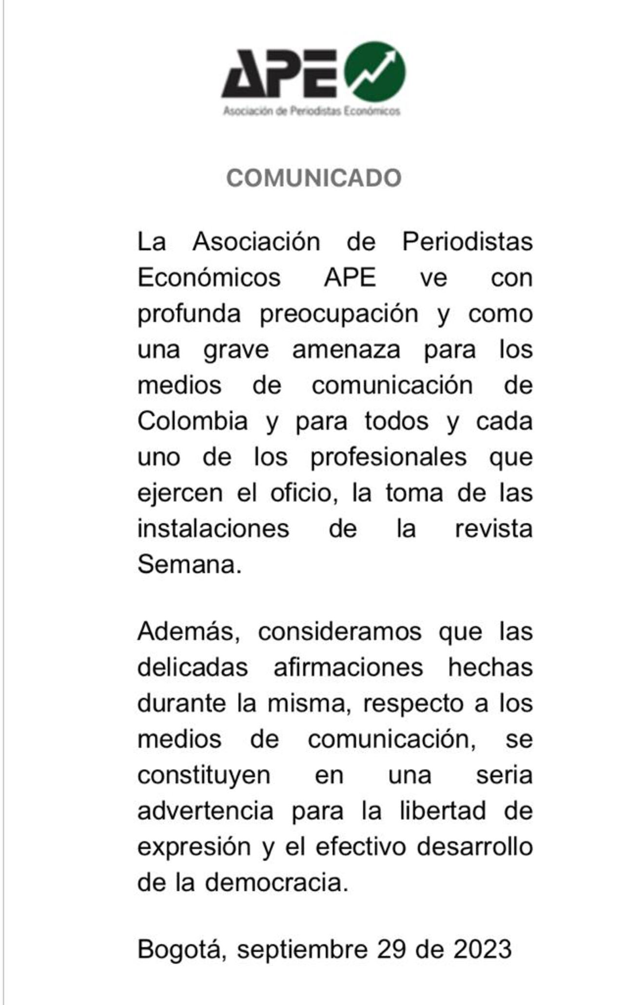 La Asociación de Periodistas Económicos (APE) emitió un comunicado tras toma a edificio de SEMANA