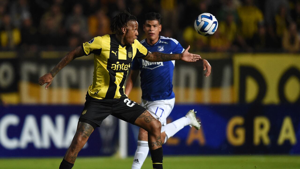 Millonarios vs Peñarol