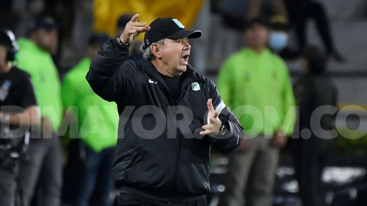 Pasó de ser el técnico interino a ser campeón con el verdolaga.