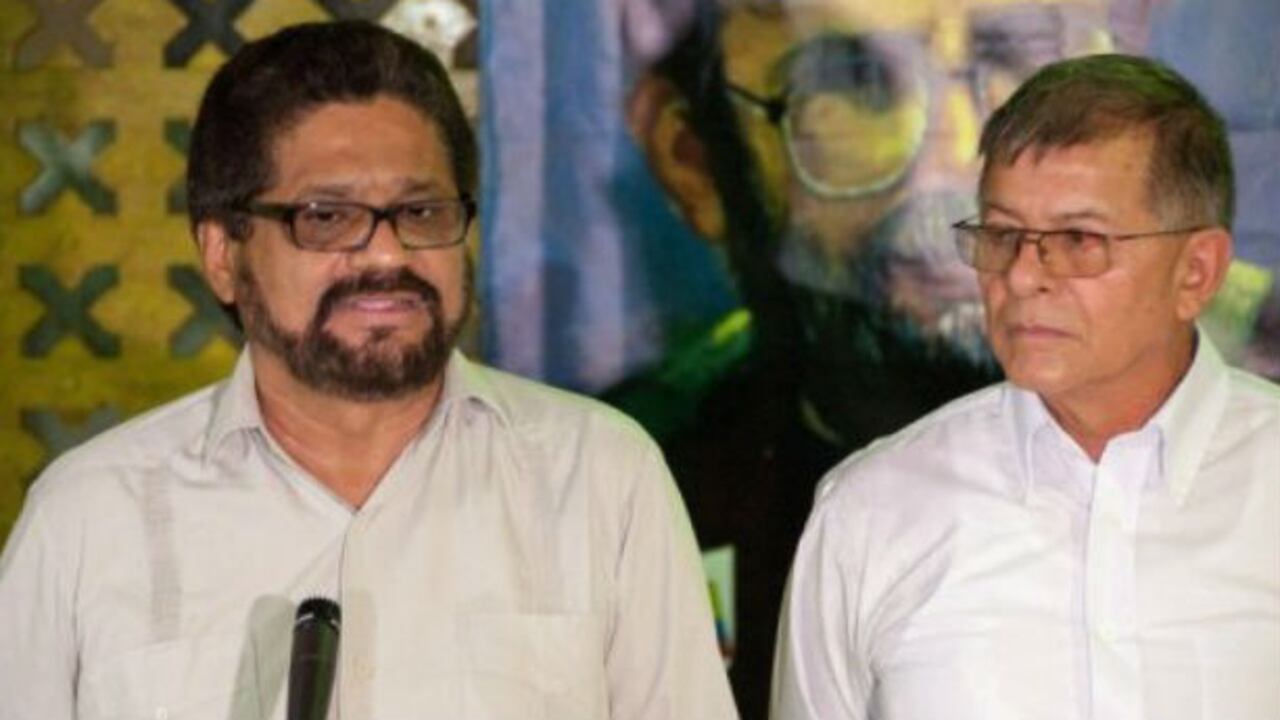 Los portavoces de las FARC, Iván Márquez (izq.) y 'Rodrigo Granda', en La Habana el 2 de marzo pasado.