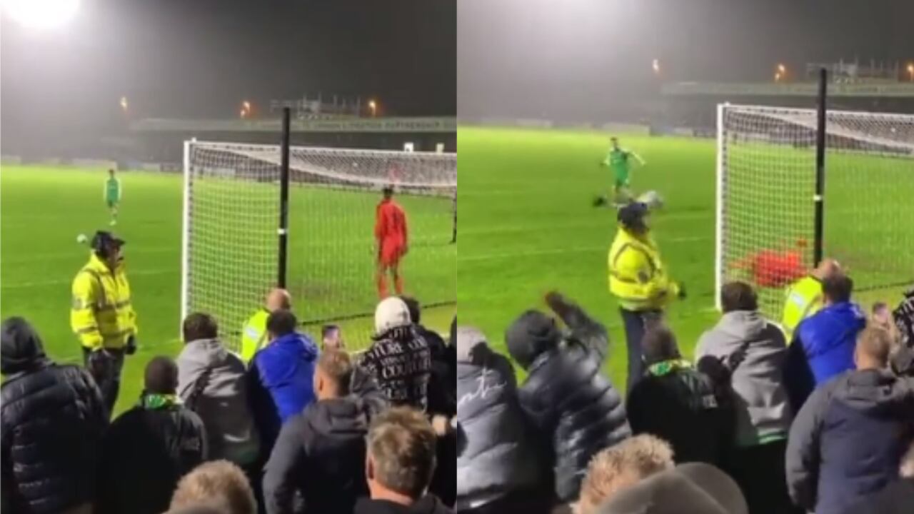 Guardia de seguridad recibió un pelotazo tras el cobro de un penal en la FA Cup