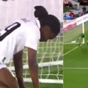 Linda Caicedo fallo enorme oportunidad en el duelo con Real Madrid.