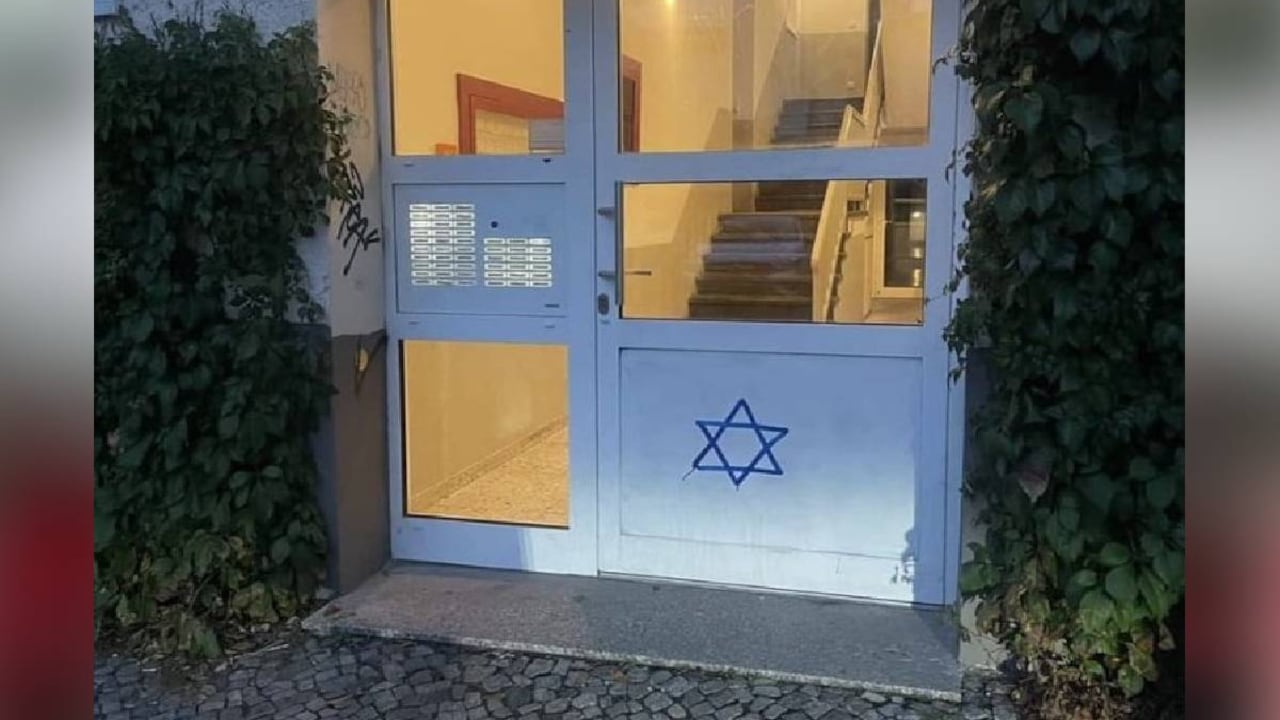Judíos en Alemania temen por su vida: denuncian que están marcando sus casas en un hecho que recuerda la época del nazismo