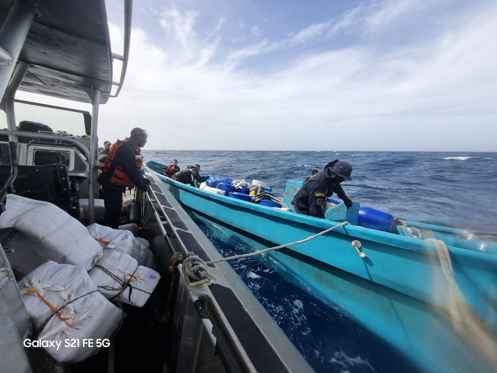 Operativo contra el narcotráfico por parte de la Armada en la Guajira.
