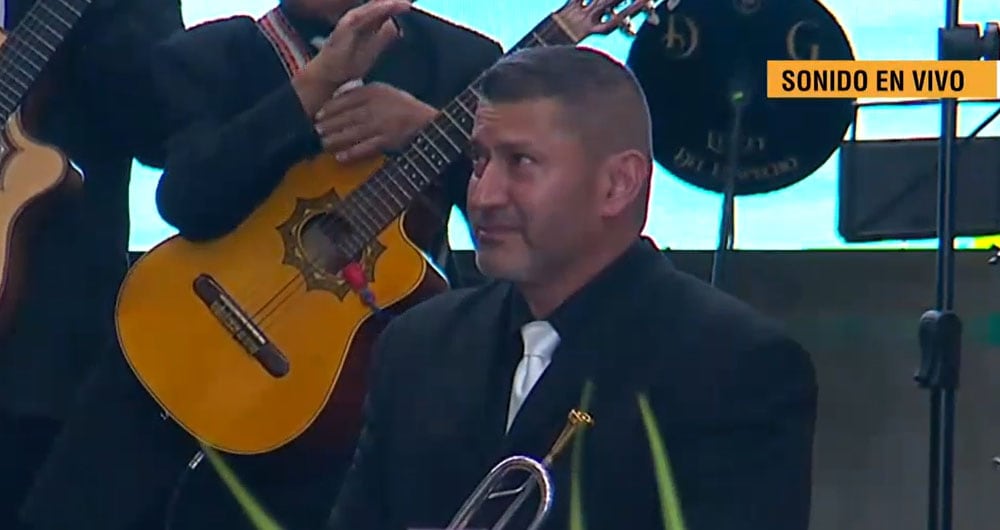 El adiós a Darío Gómez de sus trompetistas - Captura de pantalla Telemedellín