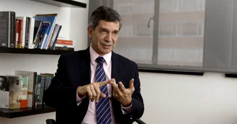 Rafael Pardo fue candidato a la Alcaldía de Bogotá.