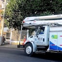 Camión de Afinia en labores de mantenimiento en Cartagena.