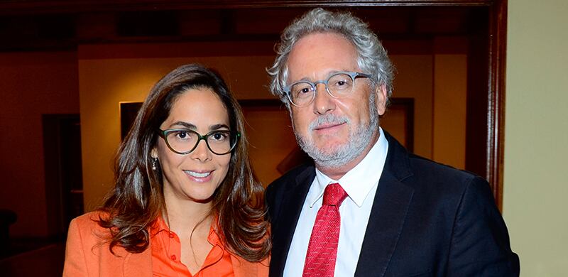 Gina Parody y Héctor Abad Faciolince.