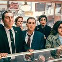 La tecnología de rejuvenecimiento no convencerá a todo el mundo, pero no arruina la experiencia de una cinta de muchos matices, quizás de las mejores de Scorsese, que también incluye en su reparto a Ray Romano y Jesse Plemons.