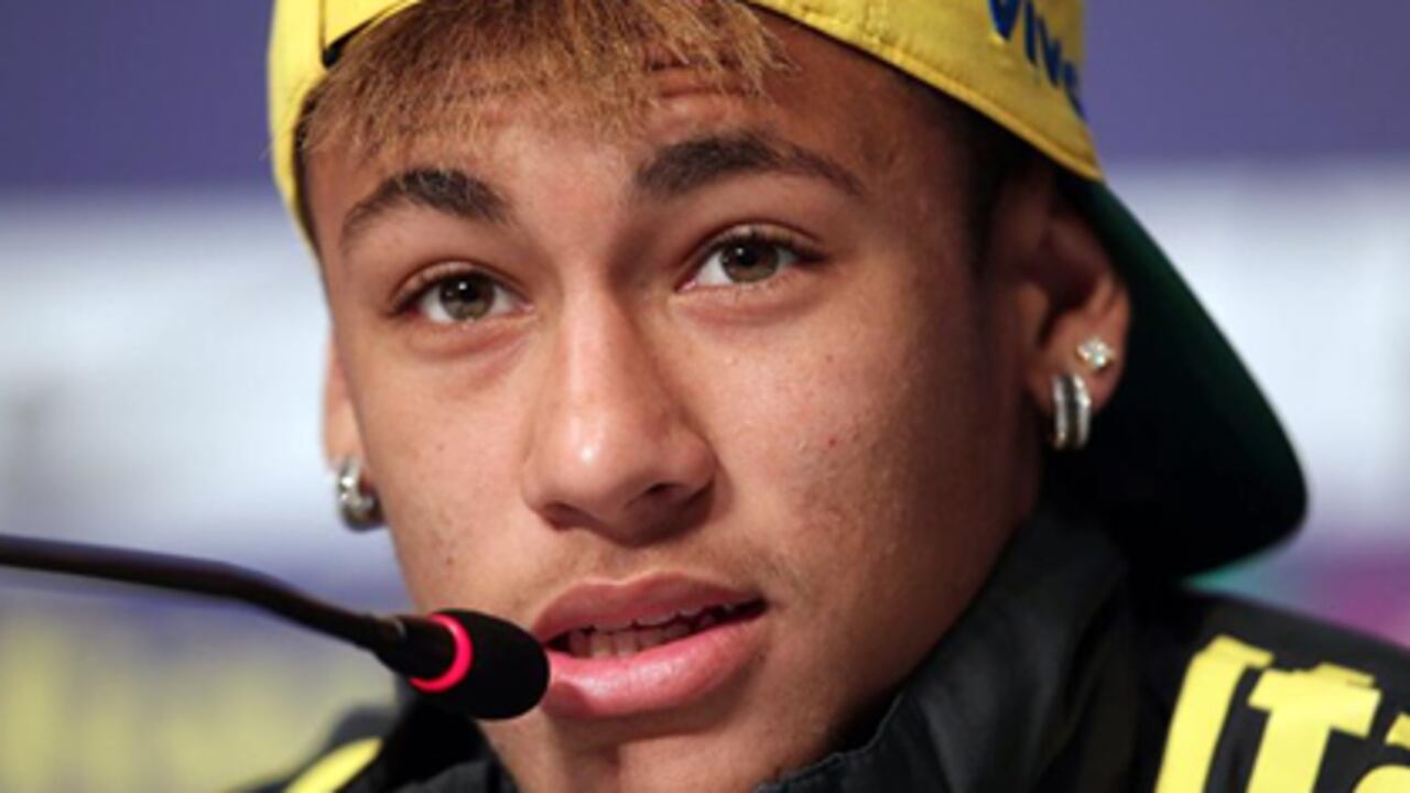 Neymar durante la rueda de prensa que ofreció este miércooles en el hotel de concentración de la selección brasileña.