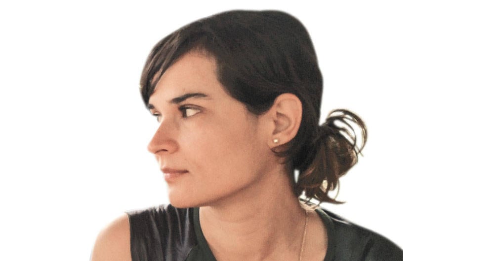 "Me impresionó la mezquindad de los miembros del gremio, tan urgidos de reconvenir a una colega, pero sobre todo me impresionó la falta de astucia que les impidió darse cuenta de que cuanto más manoseaban la palabra “verdad” más ponían en evidencia la simulación de su escándalo".