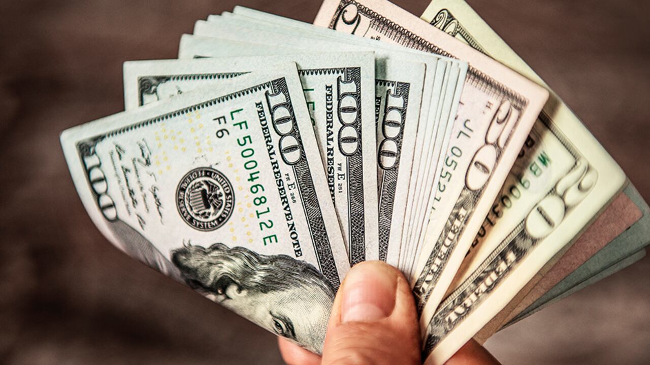 La volatilidad es una de las principales características de la moneda colombiana, la cual no ha sido ajena al ambiente de agitación que vive el país.