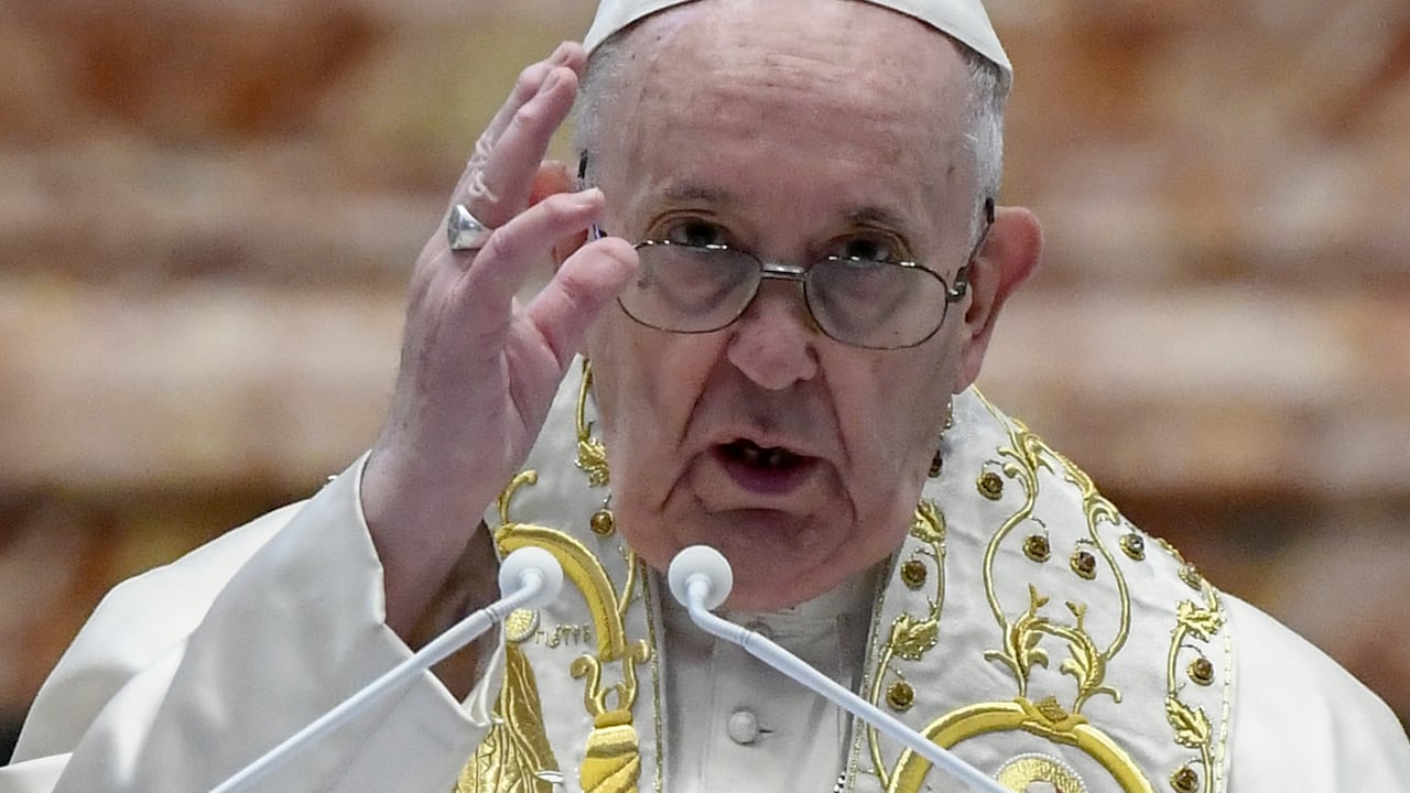 Papa Francisco destacó la "dedicación" del príncipe Felipe al matrimonio y la familia