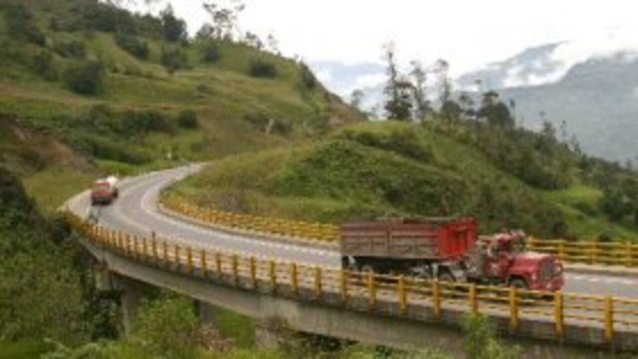 Parte de los $65 billones que poseen en la actualidad los fondos de pensiones y cesantías podrán ser invertidos en megaproyectos de infraestructura