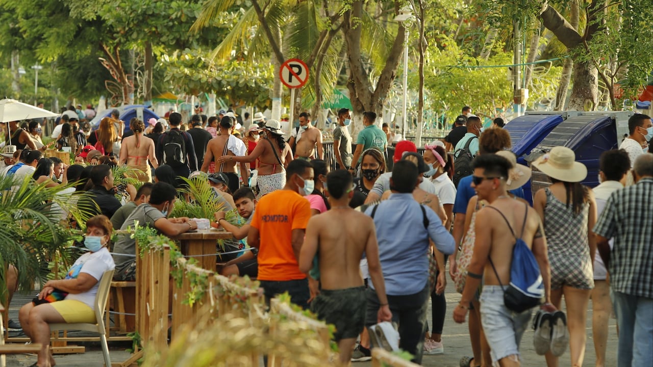 El Rodadero Santa Marta playa cuarenta 8 enero de 2021