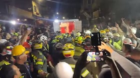 Rescate de Daniela Largos en Pereira 36 horas después del terremoto del lunes 10 de agosto.
