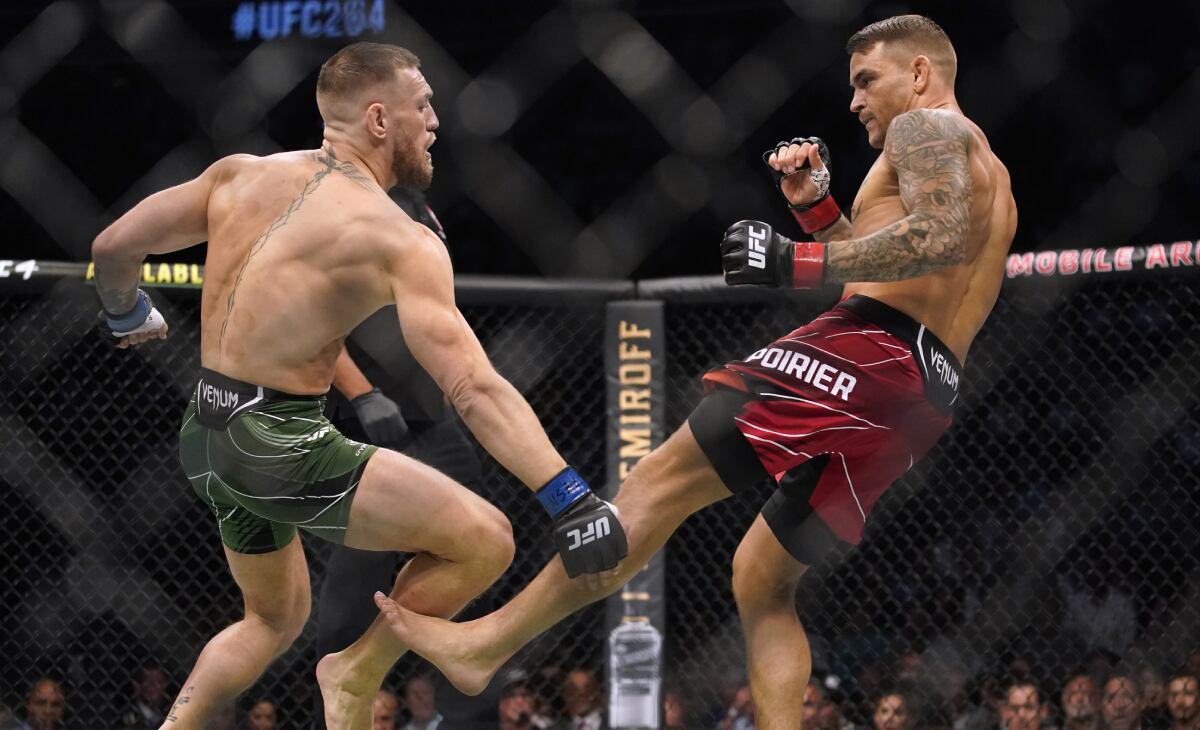 Conor McGregor vs Dustin Poirier