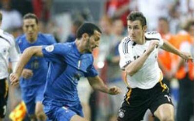 En 2006, Italia sacó del Mundial a Alemania cuando estos eran locales.