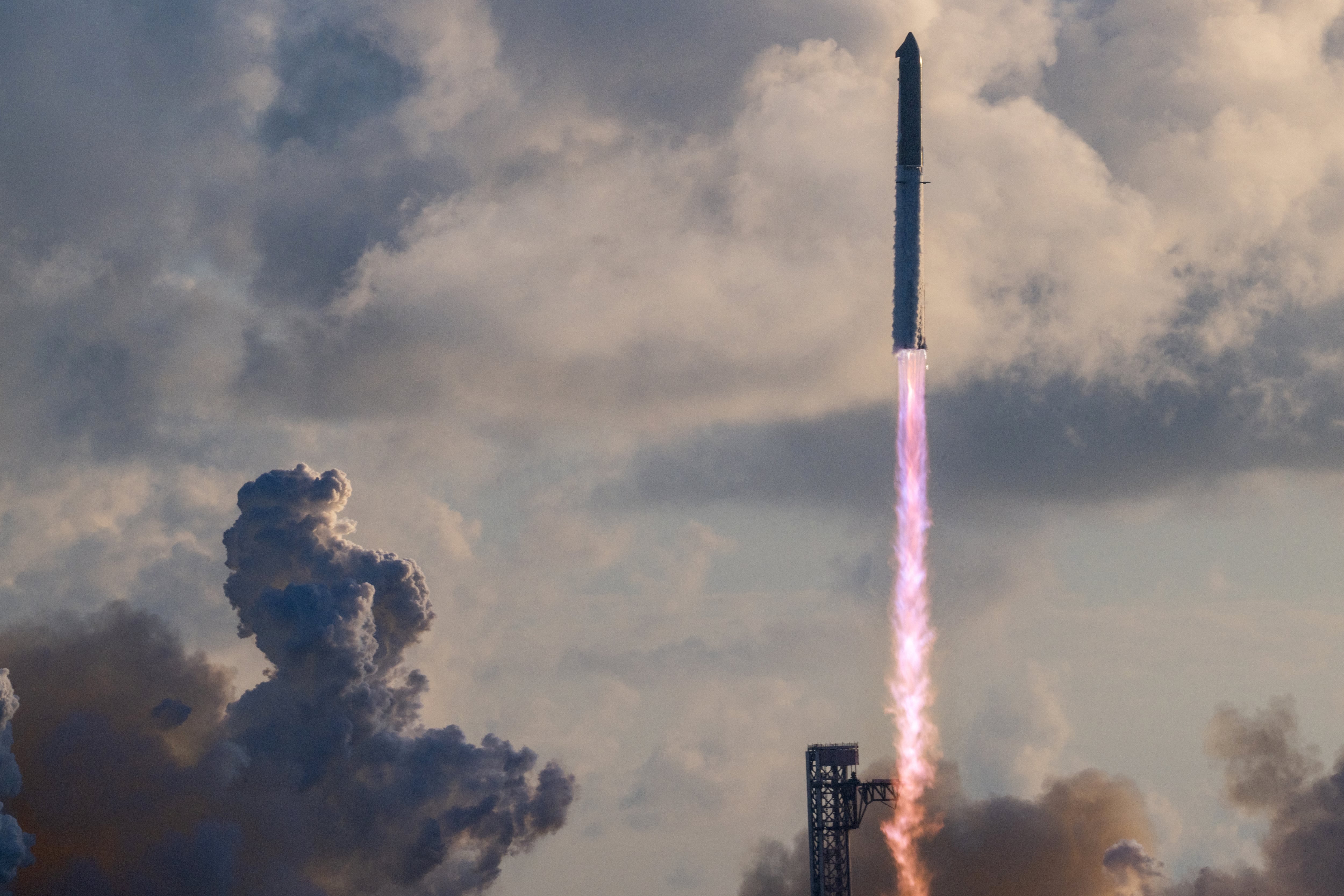 Starship de Space X en su despegue este 28 de septiembre.