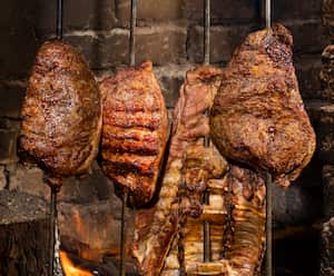 La ternera a la llanera es muy consumida en los Llanos Orientales.