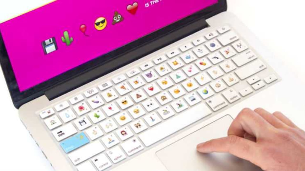 Según un estudio publicado por Social Neuroscience, estos símbolos gráficos “modificaron el cerebro de los usuarios”.