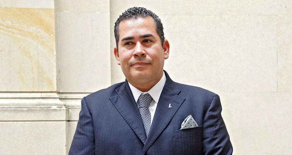 Alejandro Carlos Chacón