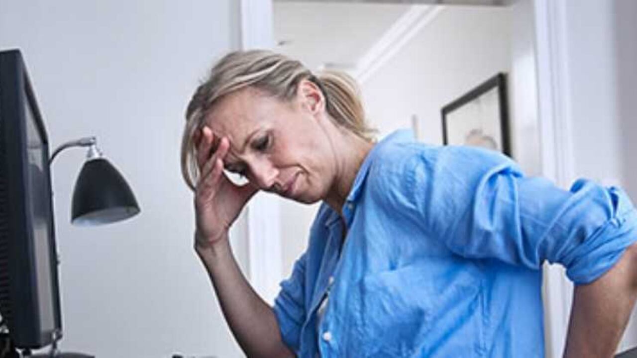 La mayoría de los casos de dolor de espalda inflamatorio se deben a determinadas enfermedades autoinmunes.