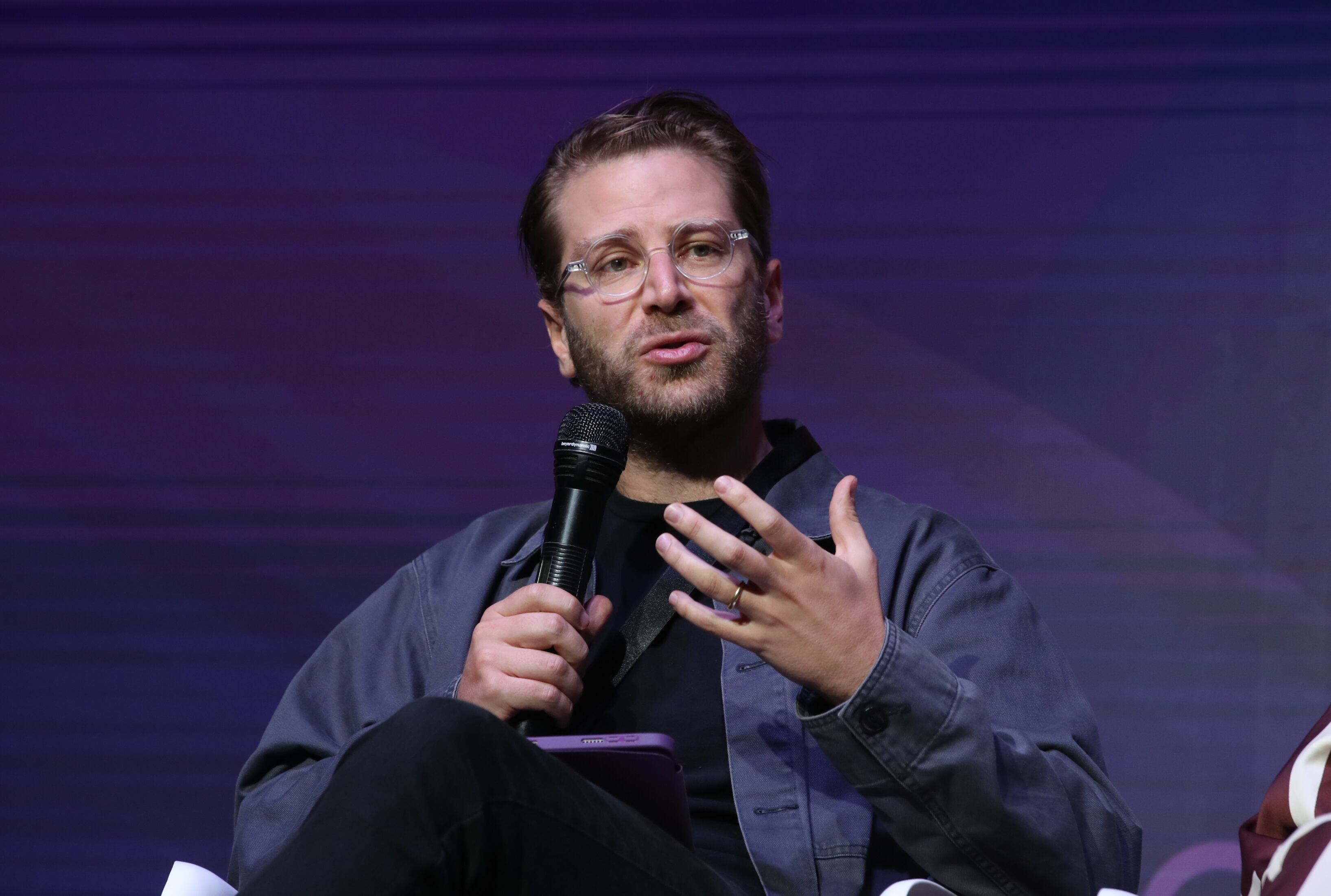 Foto Semana. Cumbre Líderes por la Educación (CLE) 24 y 25 de septiembre de 2025


Panel La IA: poder de Transformación en el aula

José Rafael Espinosa
CEO y cofundador de Mentu, creador de Shaia, IA para maestros
Vicky Ricaurte
CEO y cofundadora de Arukay
Ivaldo Torres Chávez
Rector de la Universidad de Pamplona (Unipamplona)
Rafael Eduardo Benjumea Hoyos
Gerente de evaluación y analítica de iM-PROVE


Modera: Pablo Arbeláez
Director del Centro de Investigación y Formación en IA (CinfonIA), de la Universidad de los Andes
