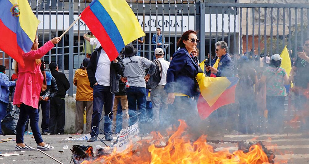 Protestas en Ecuador por cuenta de la crisis política.