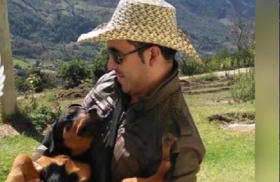 Orlando Jaimes Orduz, iba conduciendo la motocicleta.